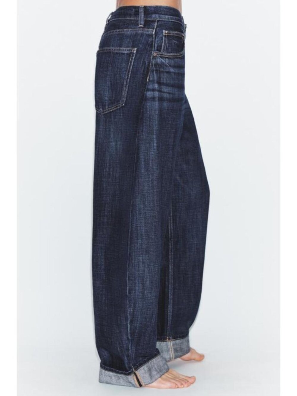 ZARA TRF MID-RISE BARREL FOLDED JEANS - Picture 6 of 10